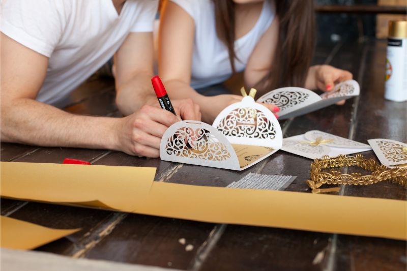 Here’s How to Get Stunning Wedding Invitations for Less